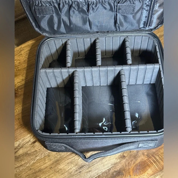 NWOT Relavel BLK Zip Around Professional Cosmetic Makeup Skincare Med Train Case - Picture 7 of 11